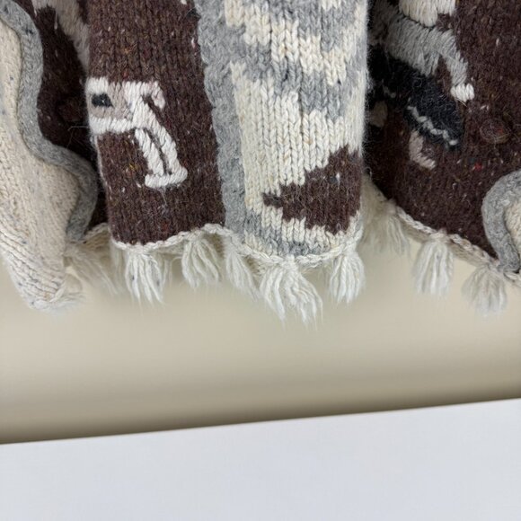 Vintage “The Alpaca Collection” Llama Intarsia Sweater • Fringe Hem Chunky Knit - Picture 6 of 8